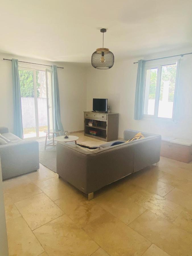 La Maison D A Cote 8 A 10 Personnes Carpentras Exteriér fotografie