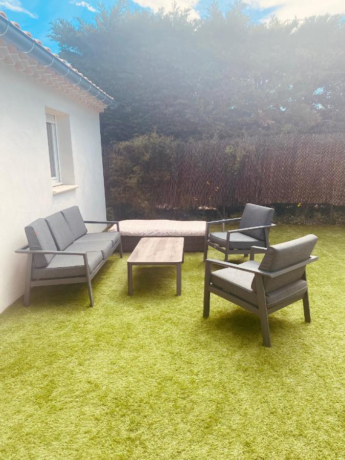 La Maison D A Cote 8 A 10 Personnes Carpentras Exteriér fotografie