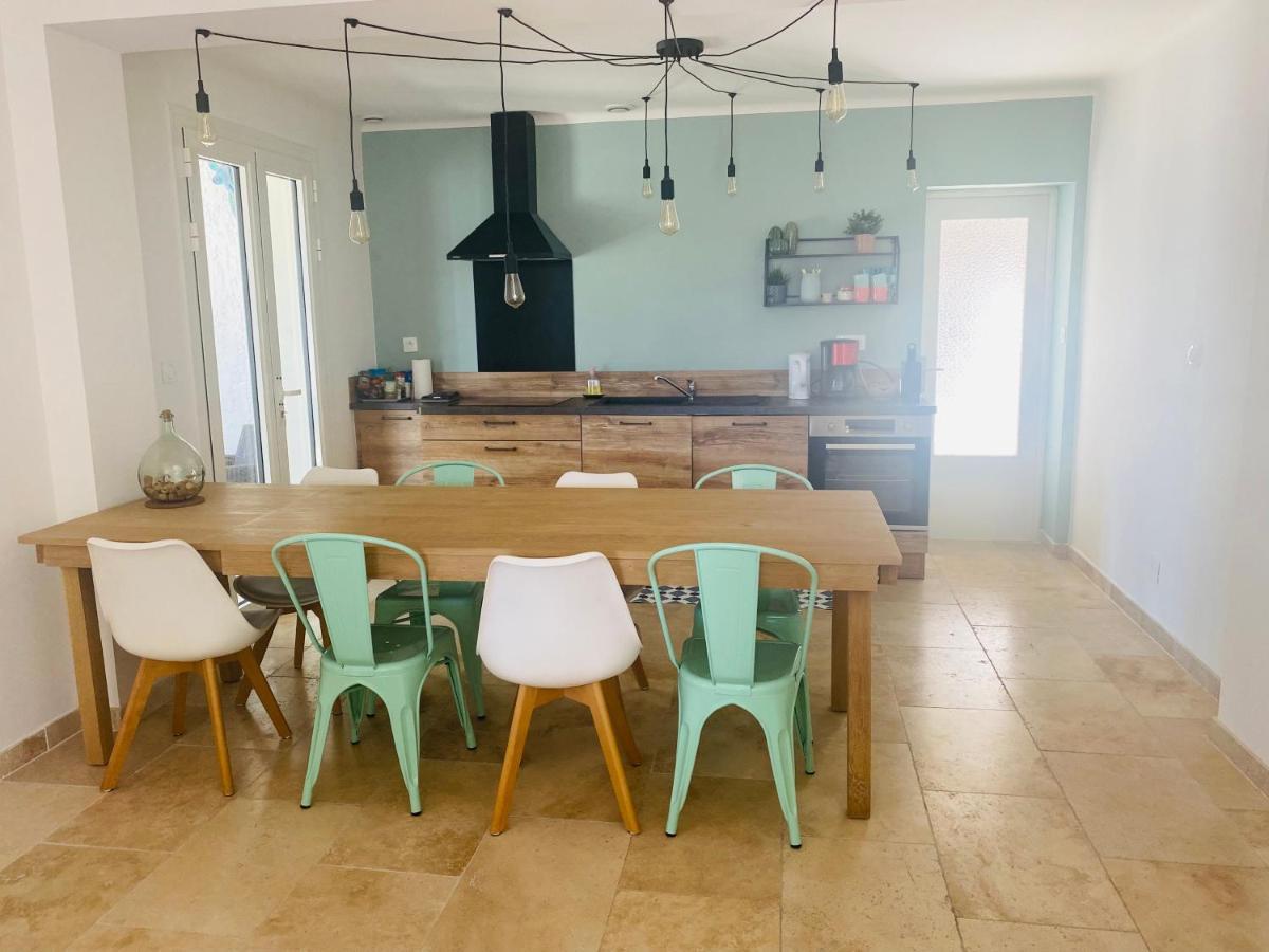 La Maison D A Cote 8 A 10 Personnes Carpentras Exteriér fotografie